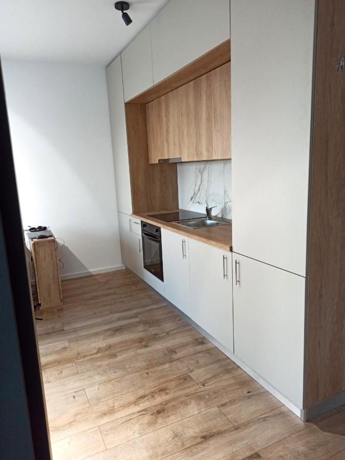 Stylish, Modern 2 Flat With River View, Near Presidential Palace *