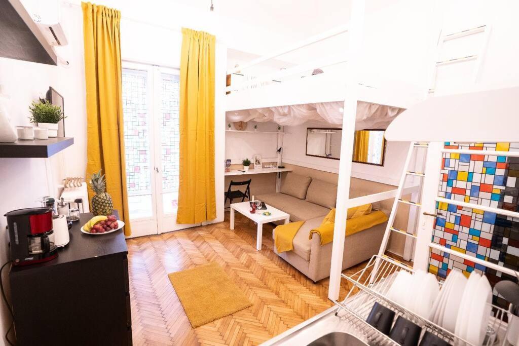 Cozy Studio Near Cismigiu Park Apartment *