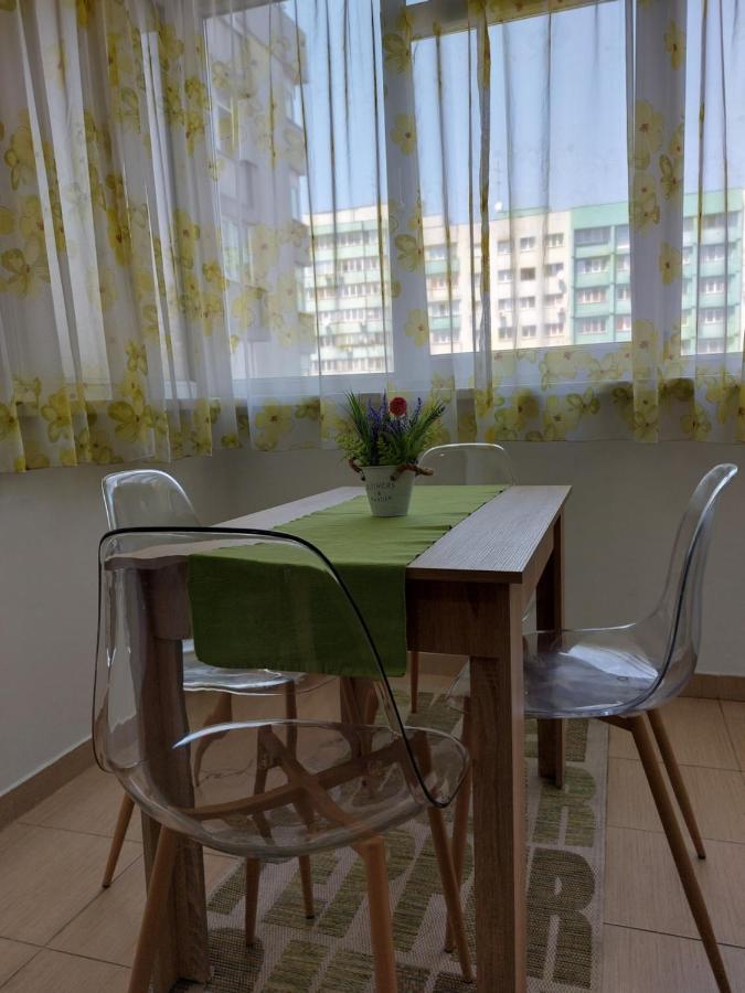 Apartament Central Renovat 3 Apartment
