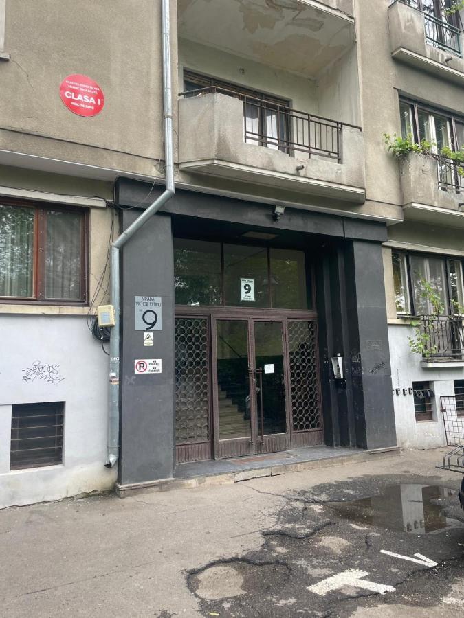 Cozy Studio Near Cismigiu Park Apartment
