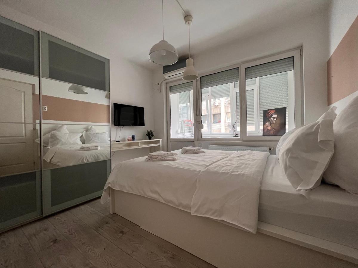 Apartament Pearl Center - 2bdr Bucureşti