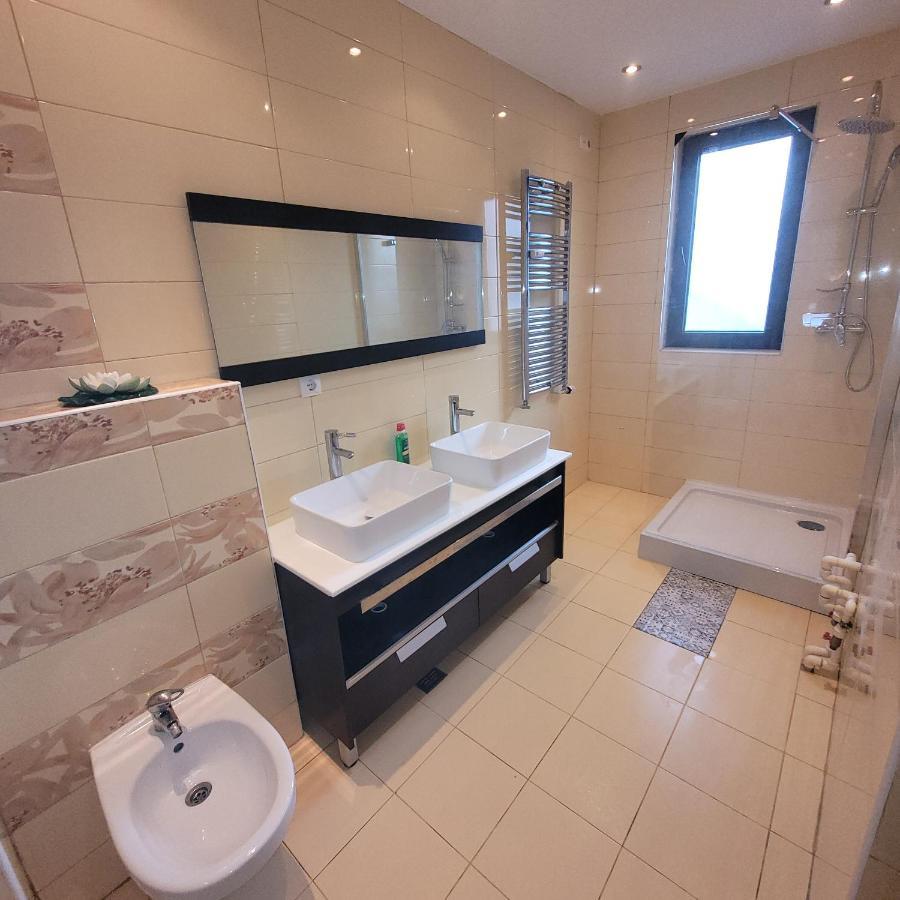 Anastasia Bratianu 28 A Self Check From 2 Pm Apartment Bucharest