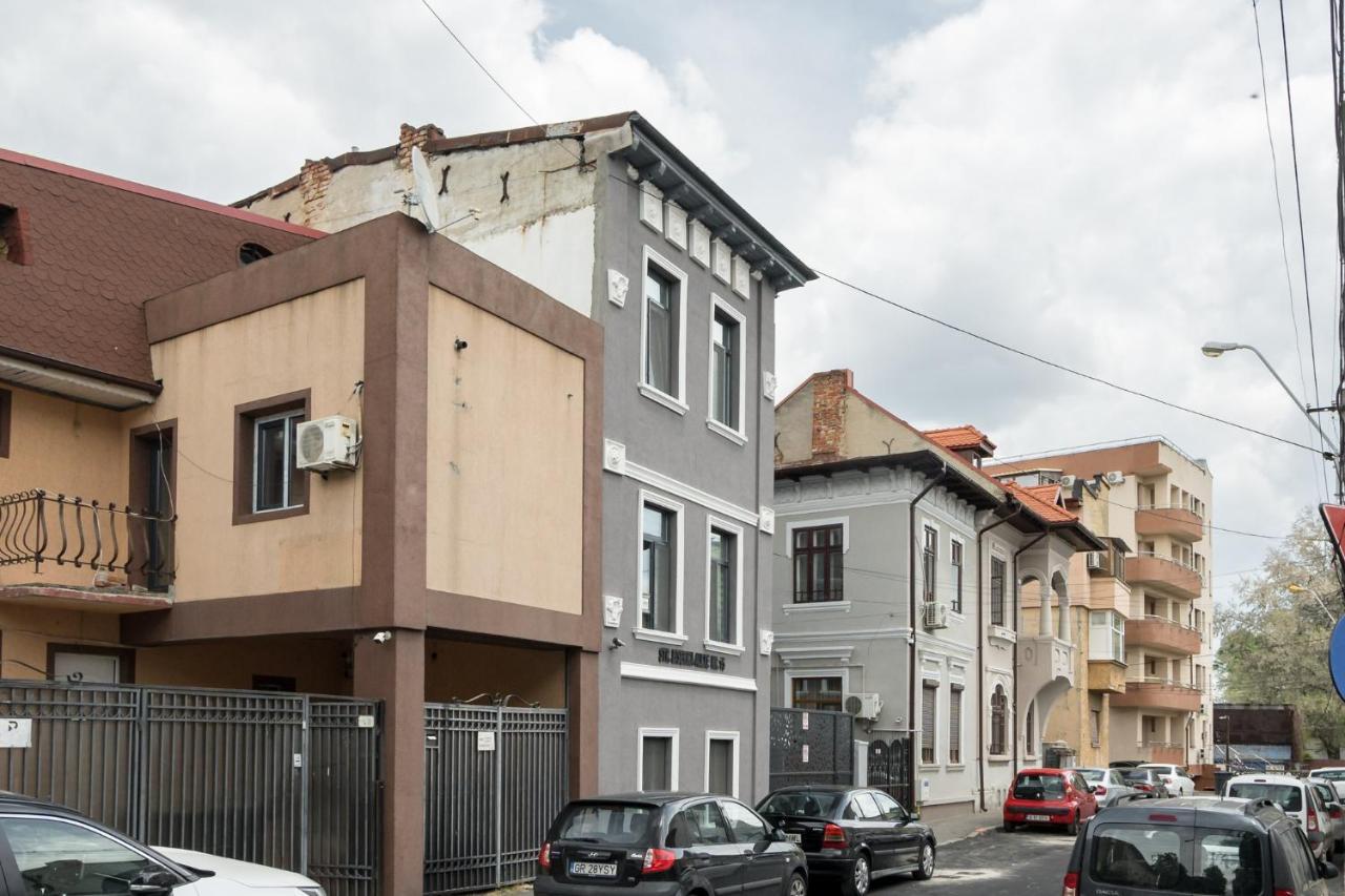 Blue-line-apartment-unirii