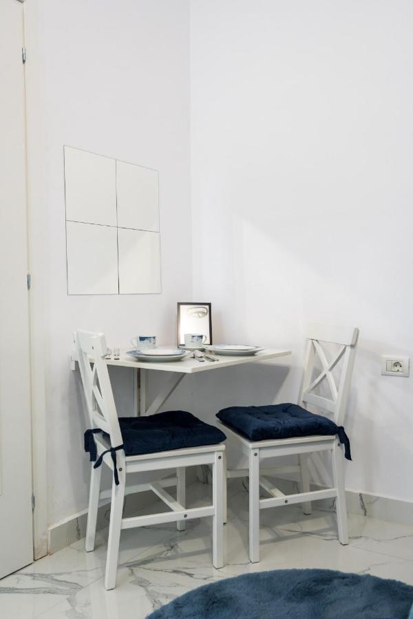 Blue-line-apartment-unirii Apartament Bucureşti