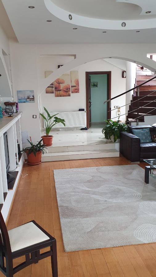 Casa de hóspedes Johanna House Bucareste