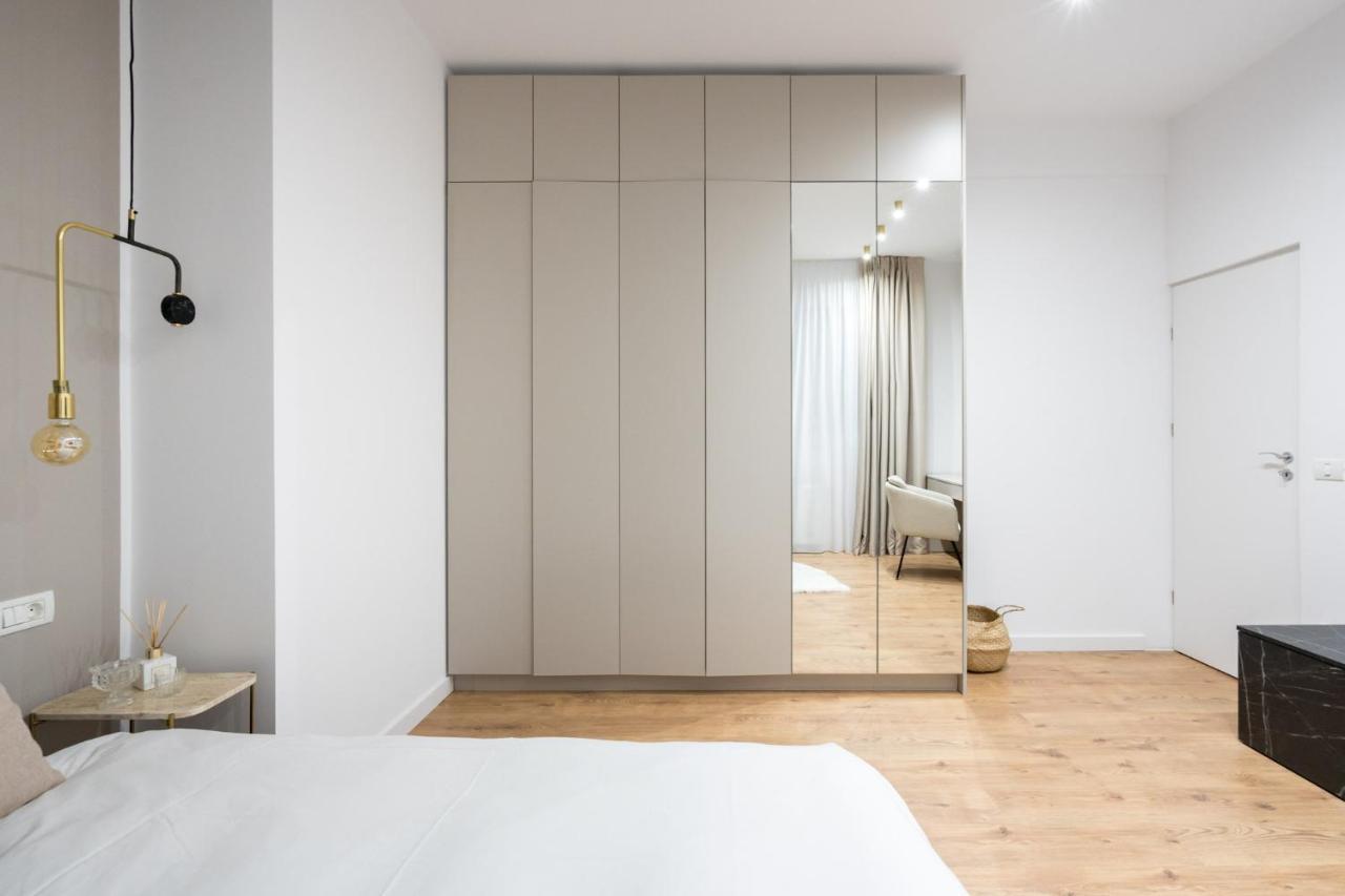 Crystal 3bdr In Center Bucharest
