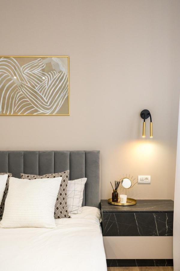 Apartament Crystal 3bdr In Center Bucureşti