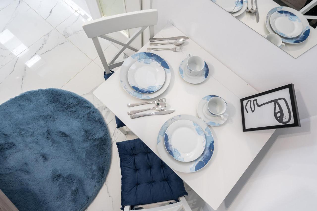 Blue-line-apartment-unirii Apartament *