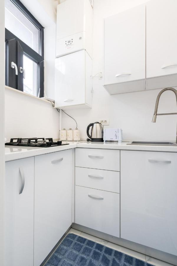 Blue-line-apartment-unirii *