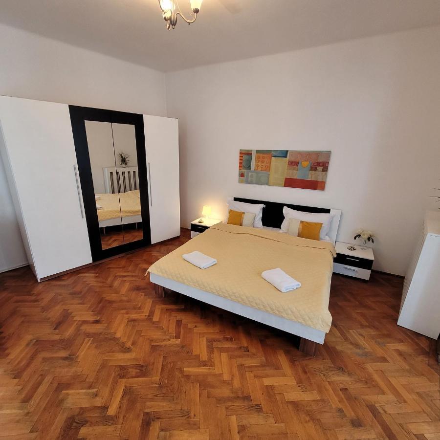 Anastasia Bratianu 24 A Self Check From 2 Pm Apartment