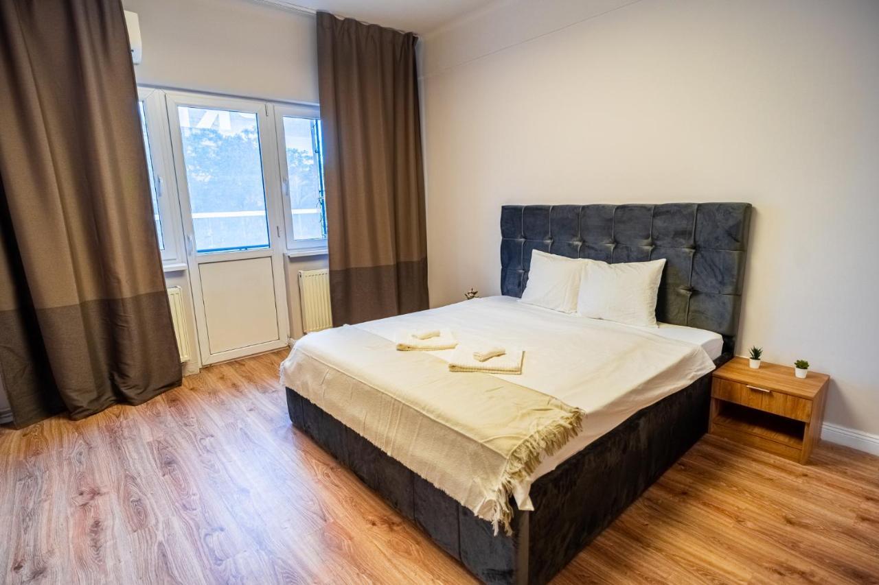Heritage Hideaway - City's Architectural Splendor Apartament Bucureşti