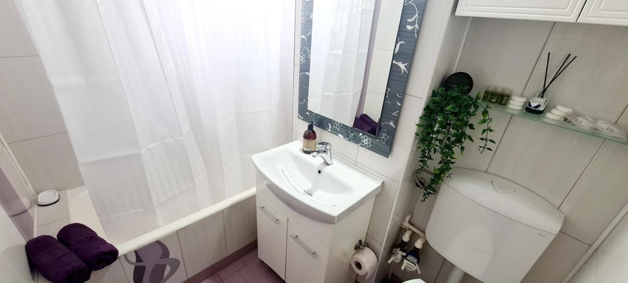 Apartament Perfect View Apartament Self Check-In Bucureşti