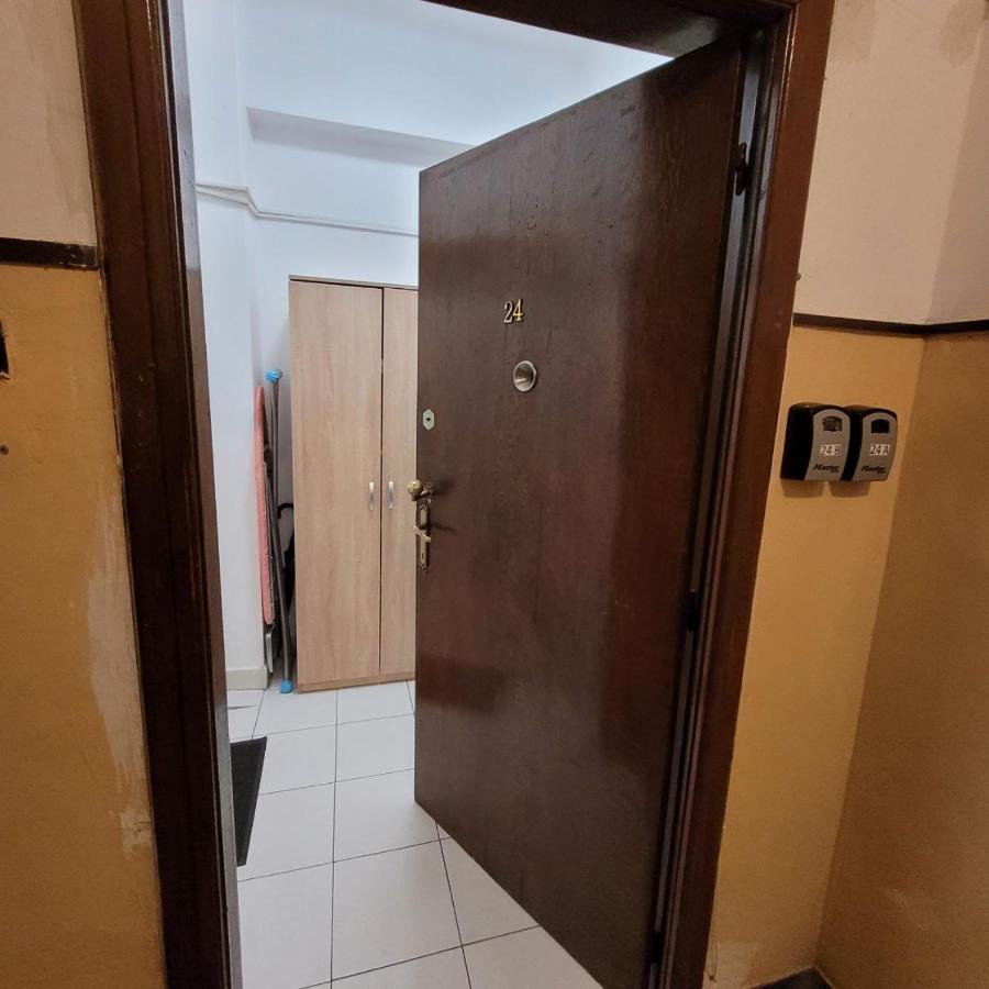 Apartment Anastasia Bratianu 24 A Self Check From 2 Pm *