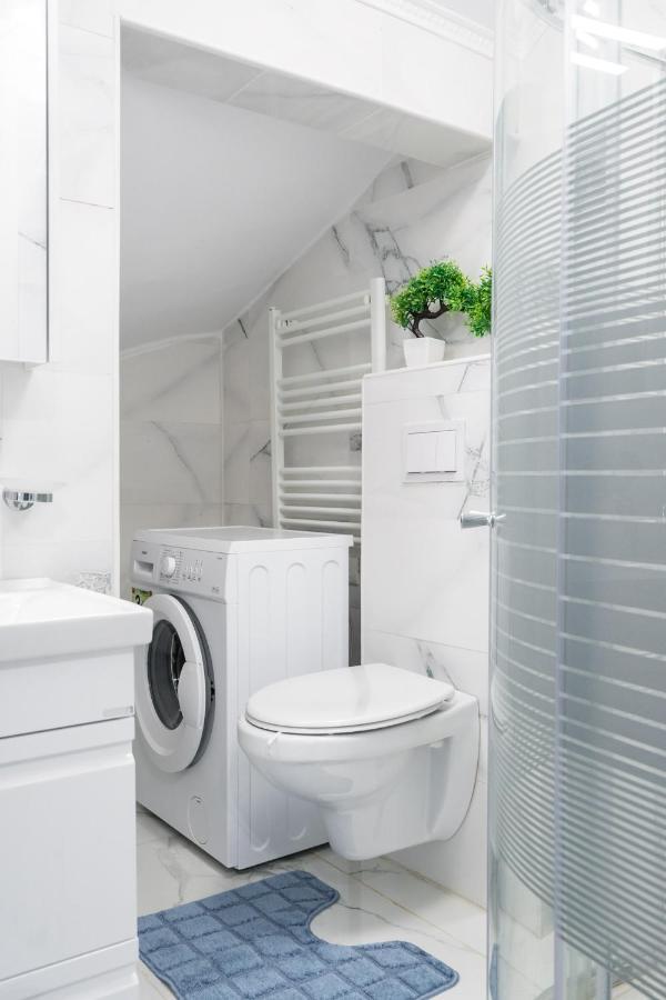 Apartament Blue-line-apartment-unirii