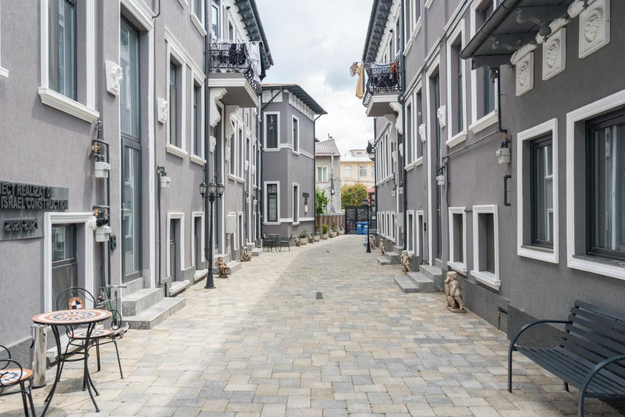 Blue-line-apartment-unirii *