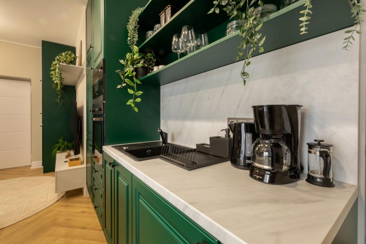 Old Town Emerald - Chic 1br With Balcony * Bucureşti