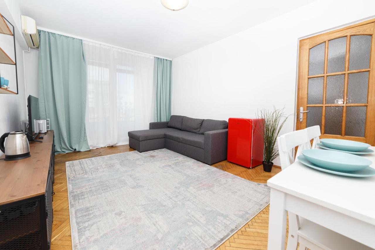 Apartment Color Ap Calea Victoriei 12c *