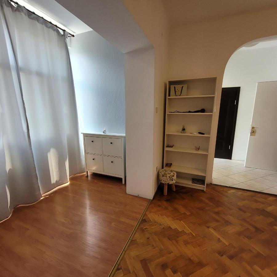 Apartment Anastasia Bratianu 24 A Self Check From 2 Pm *