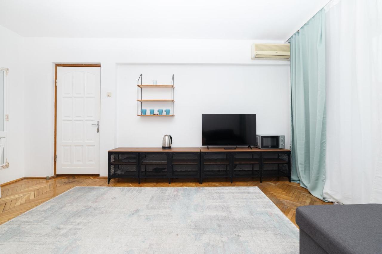 Apartment Color Ap Calea Victoriei 12c *