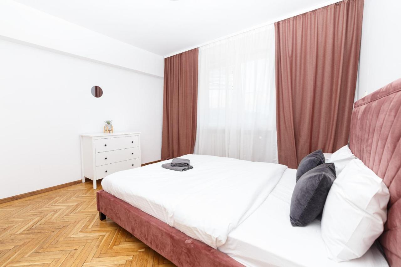 Apartment Color Ap Calea Victoriei 12c Bucharest