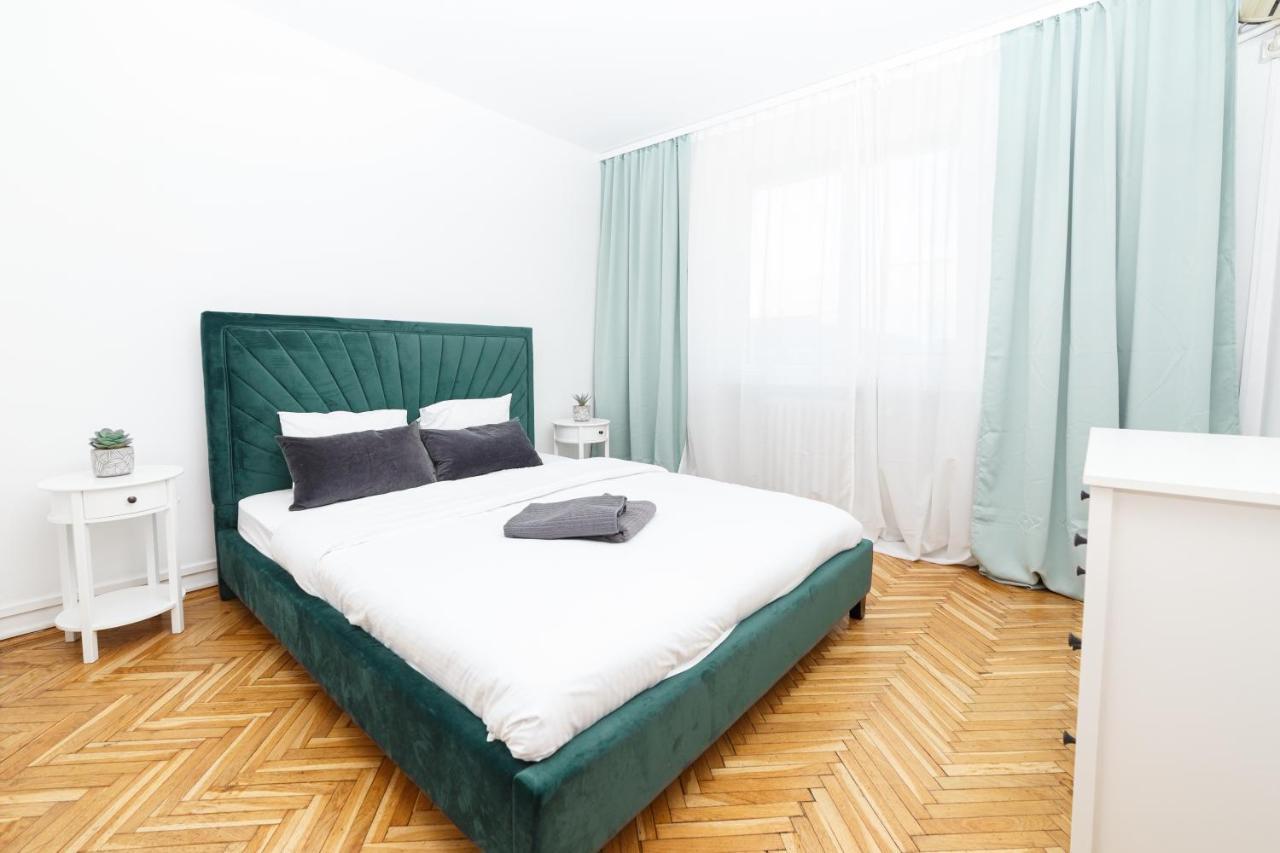 Apartment Color Ap Calea Victoriei 12c *