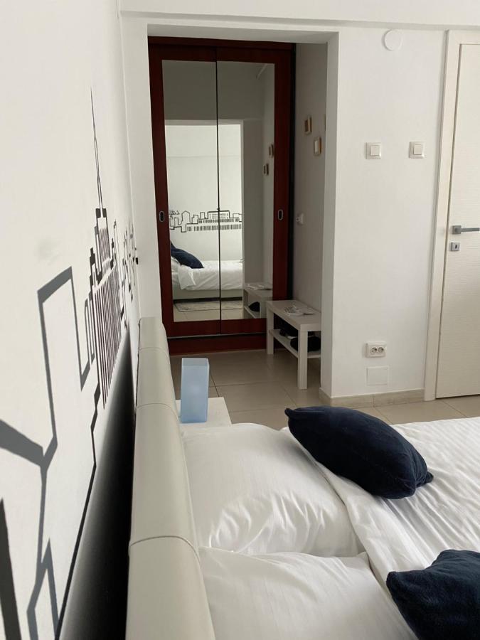 Apartment Old Town - Victoriei 1 Bucharest