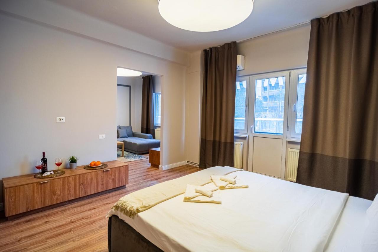 Heritage Hideaway - City's Architectural Splendor