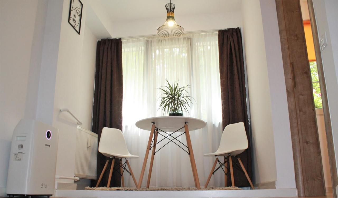 Apartment Dristor - Foarte Curat Si Frumos *