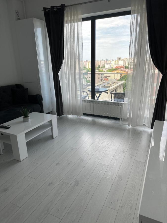 Giulia's * Bucureşti