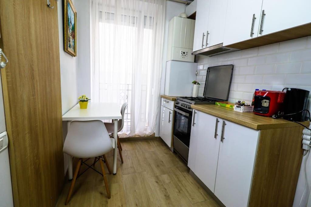 Modern & Comfortable Cismigiu Park - Pop4 Apartment *