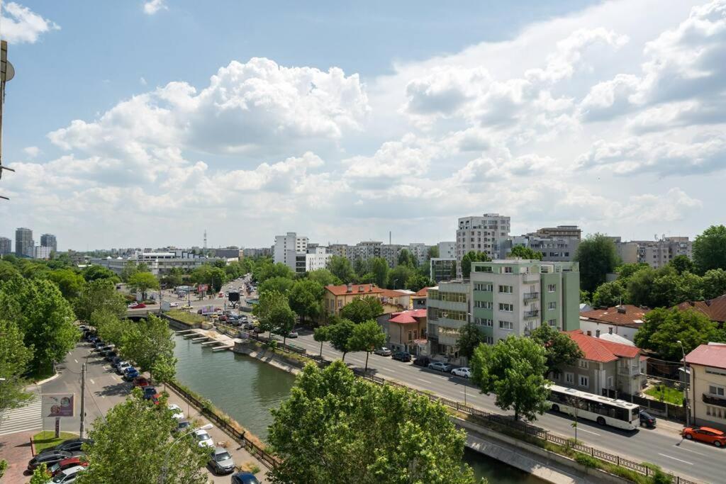 Apartment New Era Near Old Town Bucharest