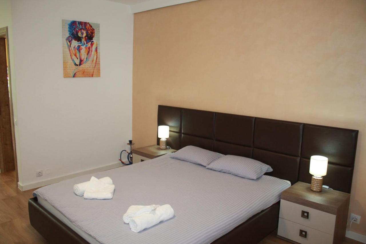 Dristor - Foarte Curat Si Frumos Apartment *