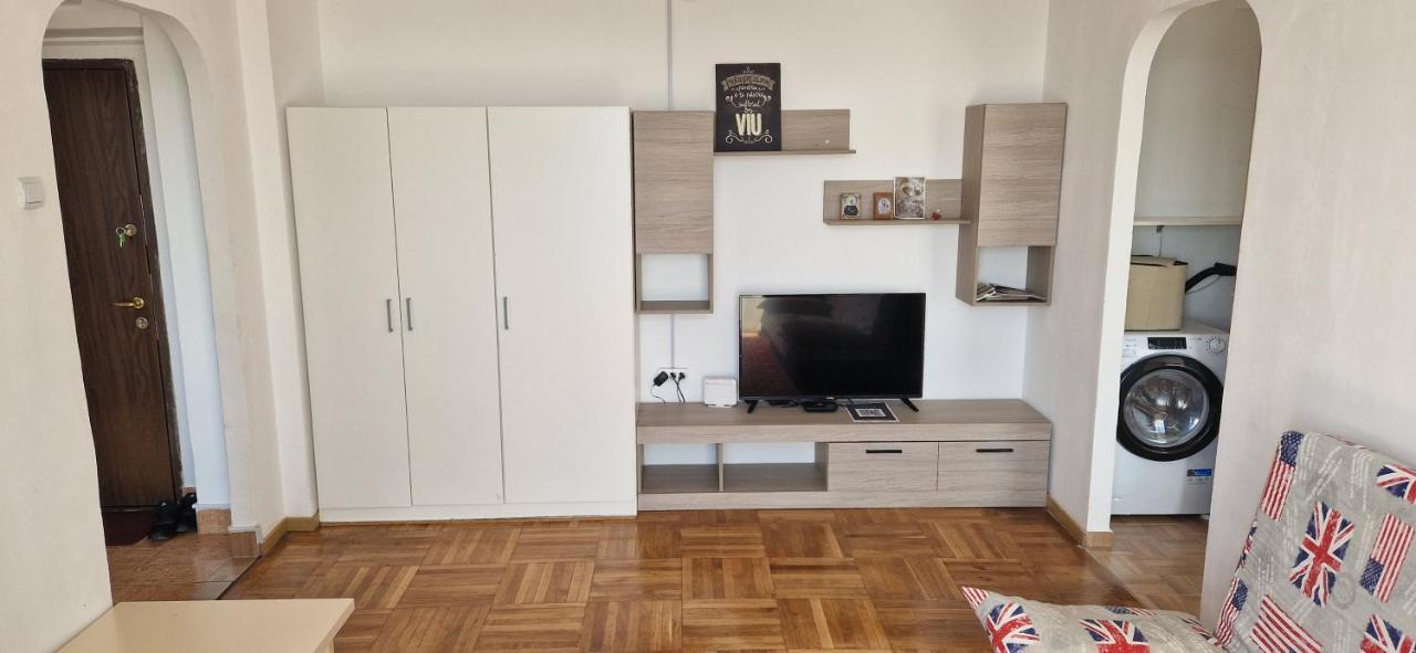 Apartment Two Central Bucharest