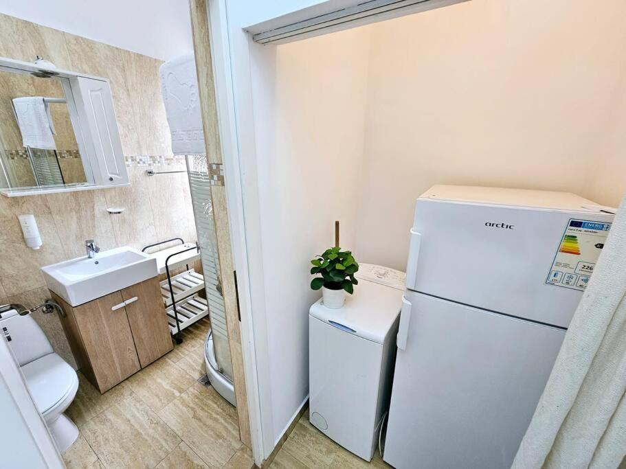 Downtown, Close To Old Town, Family Friendly - Ivo10 Bucharest