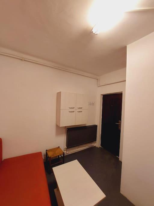Mini Aproape De Centru Apartment *