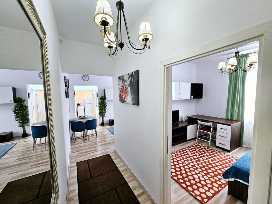 Downtown, Close To Old Town, Family Friendly - Ivo10 * Bucharest