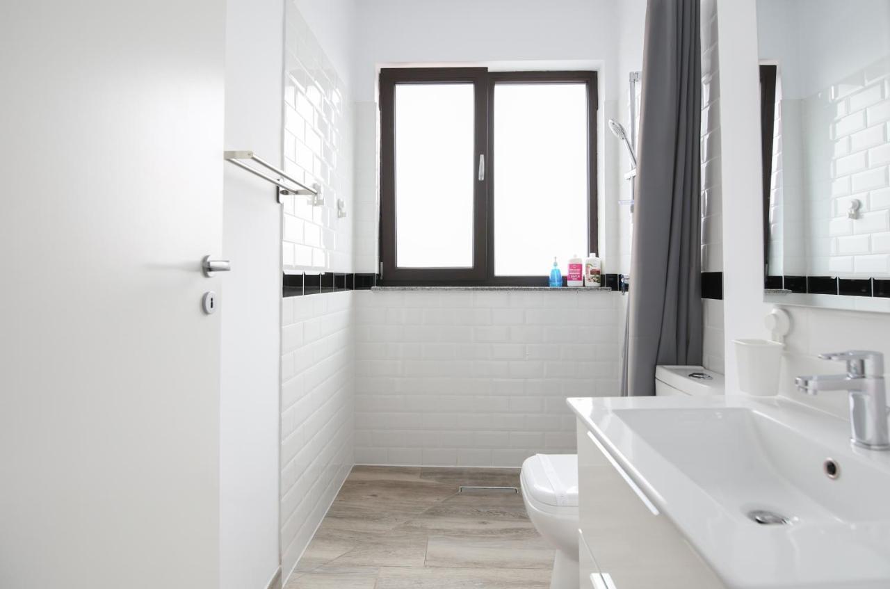 Vitan Oasis ---free Secured Private Parking---self Check-in-- Apartament Bucureşti