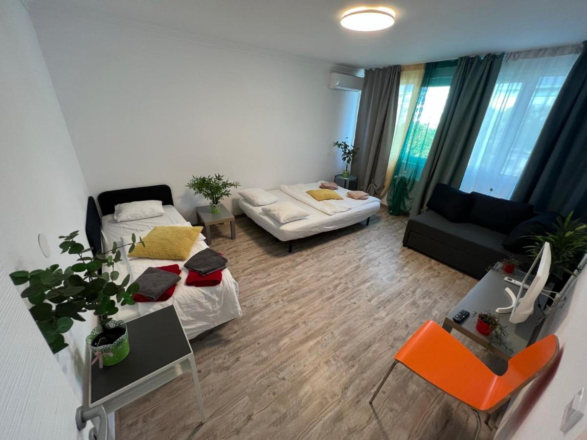 124 Apartment *