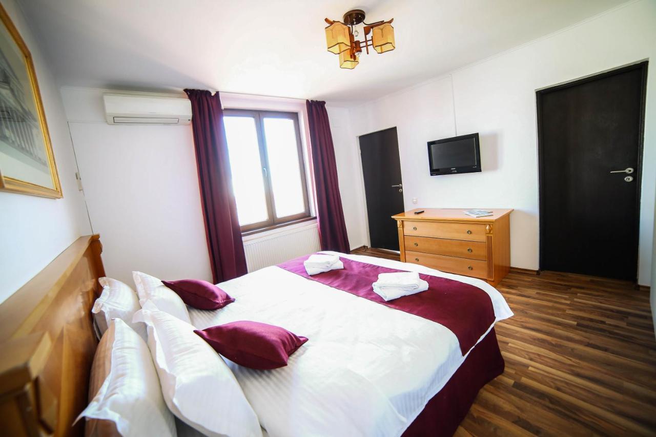 Bliss Apartment *