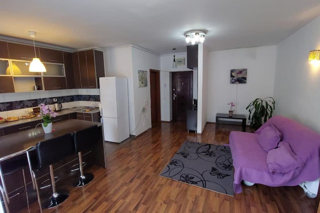 Serenity Sunrise Apartment Bucharest
