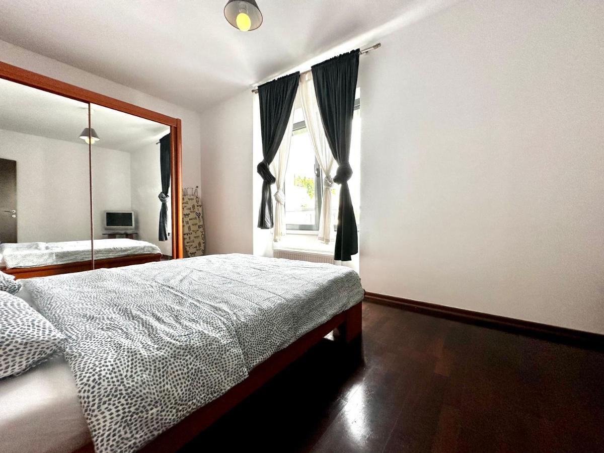 Apartment Welcoming In Victoriei Bucharest