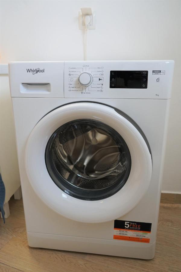 Apartament Full Service Super-central 3br & Balcony By Bucharent *