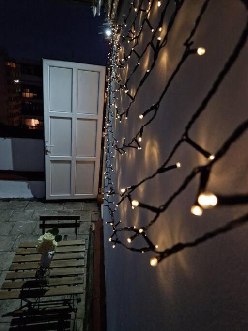 Charming With Private Terrace Bucareste