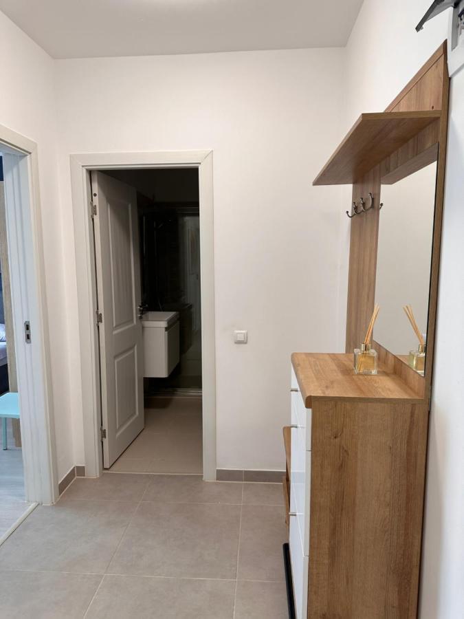 Exigent Plazza - Self Check-in Apartment Bucharest