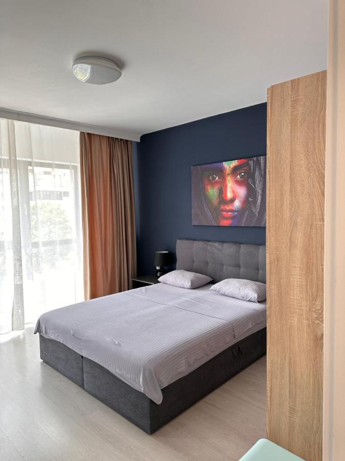 Apartment Exigent Plazza - Self Check-in *