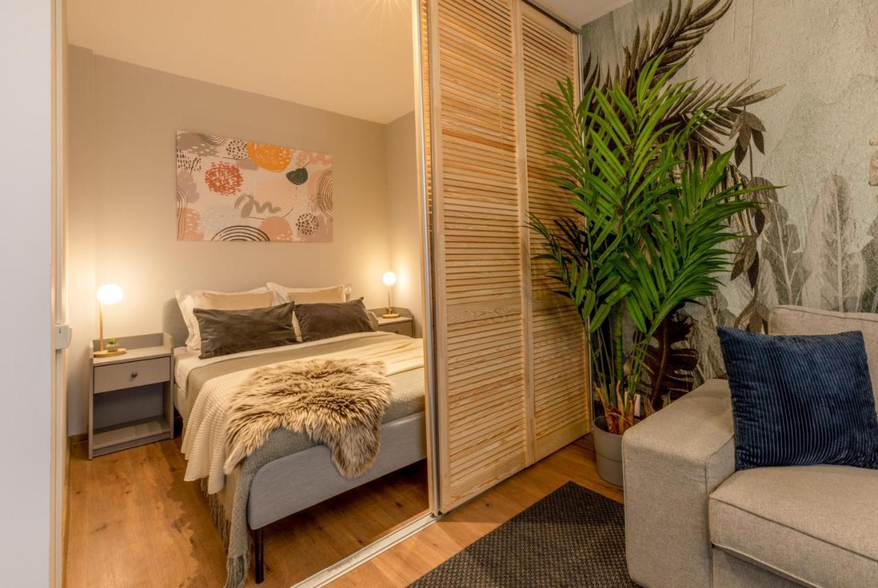 Urban Haven: 2br In Center Bucharest