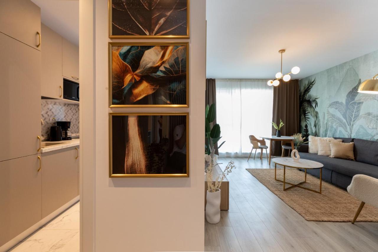 Stunning 1br Retreat In North District *