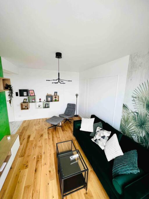 Elysium Core * Bucureşti