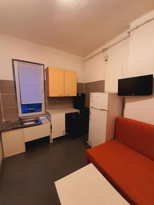 Apartment Mini Aproape De Centru *