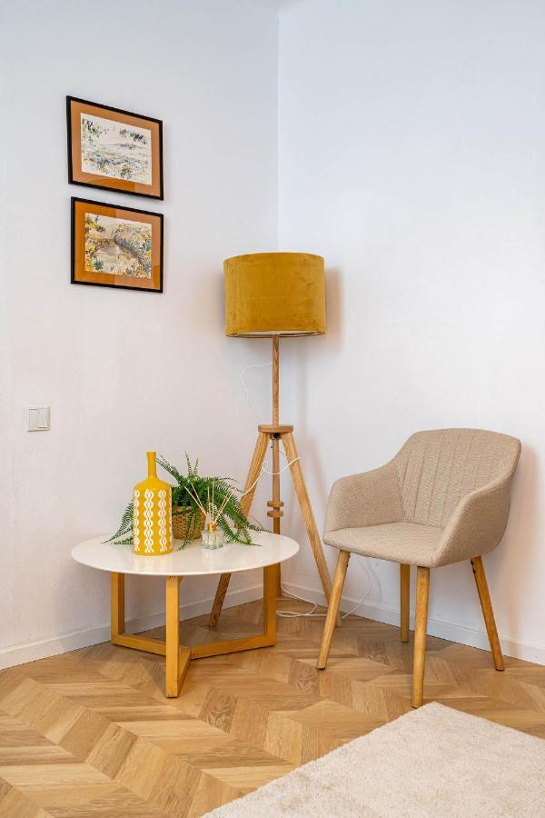 The- Point- 3br Bright Cloud Apartament Bucureşti